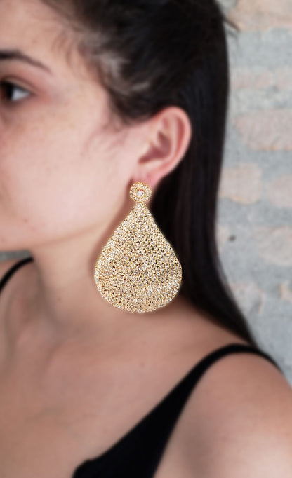 Brinco de Crochê Gota Max Dourado