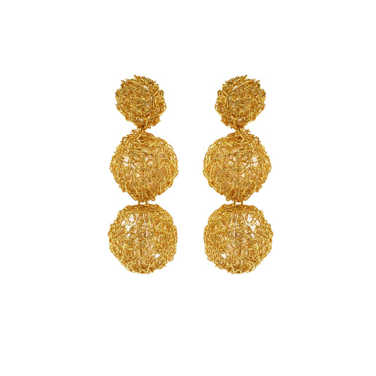 Brinco de Crochê Clássico Dourado
