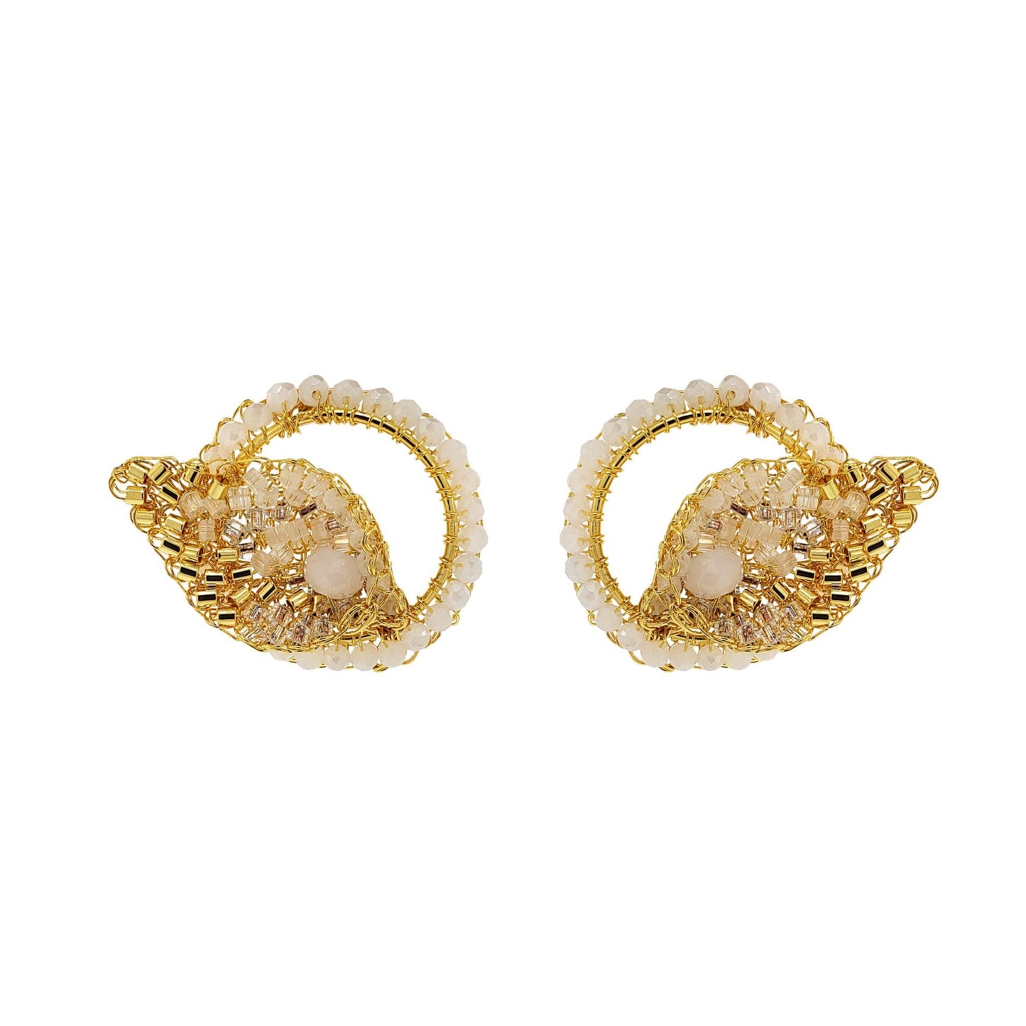 Brinco de Crochê Calla Circle Posts Dourado