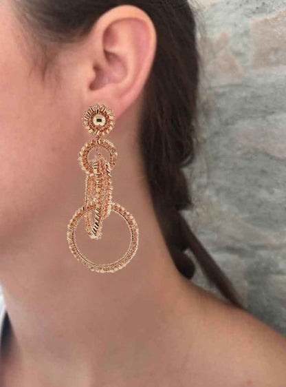 Brinco de Crochê Argolas Clássicas Rosé