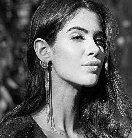 Brinco de Crochê Ponto de Luz com Franja Transparente Gold