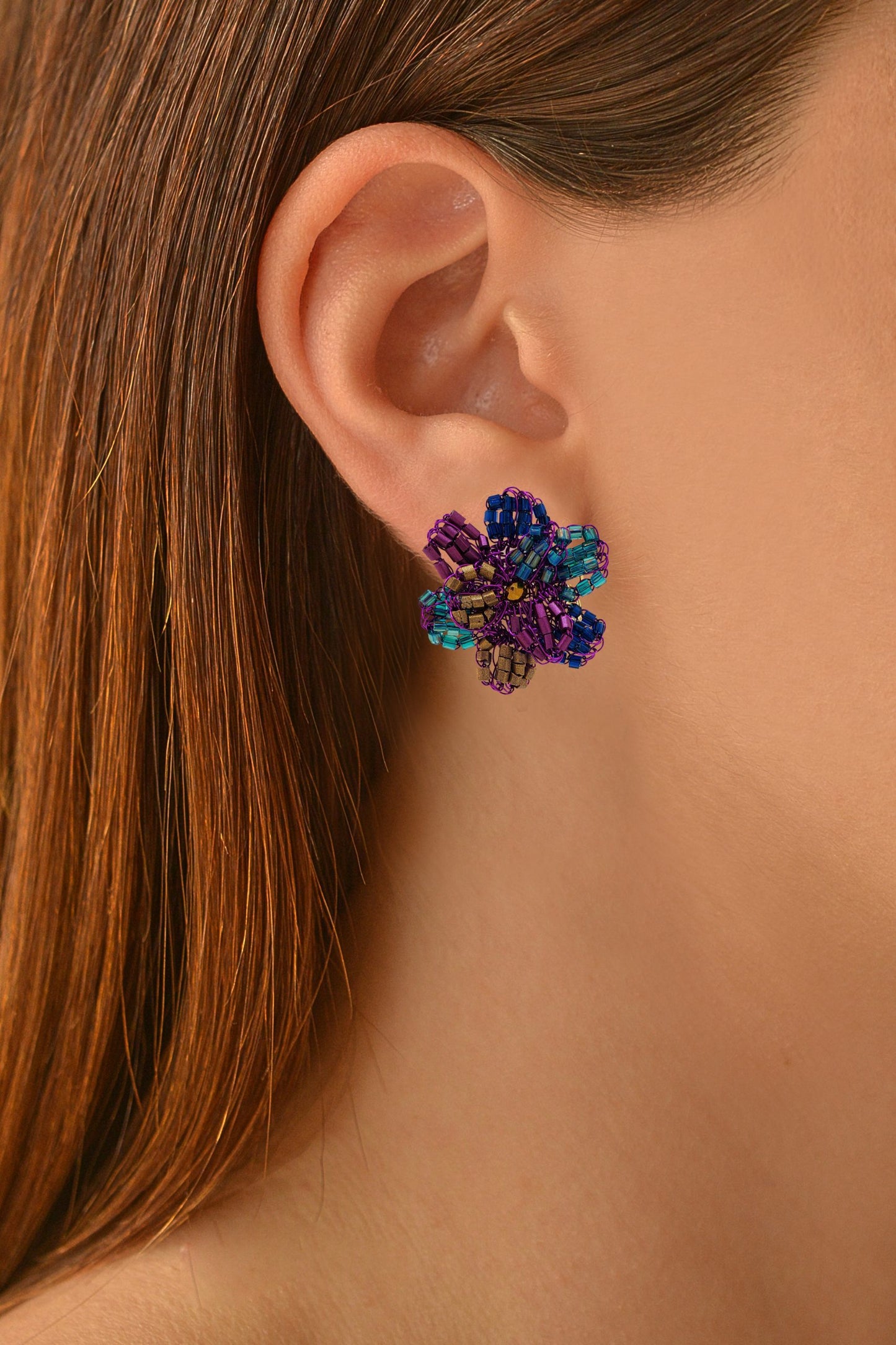 Brinco de Crochê Flor Pequena Amazon