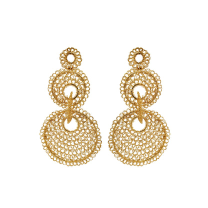 Brinco de Crochê Argolas Entrelaçadas Dourado