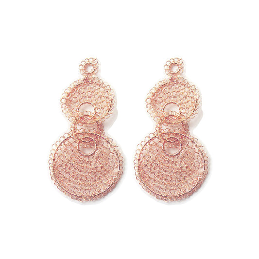 Brinco de Crochê Argolas Entrelaçadas Rosé