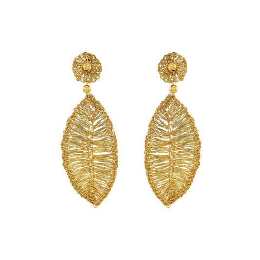 Brinco de Crochê Aroeira Dourado Essence