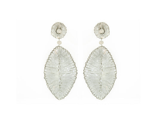Brinco de Crochê Folha Branco Palladium