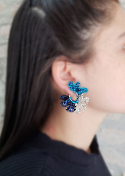 Brinco de Crochê Argola Jabot Azul Mix