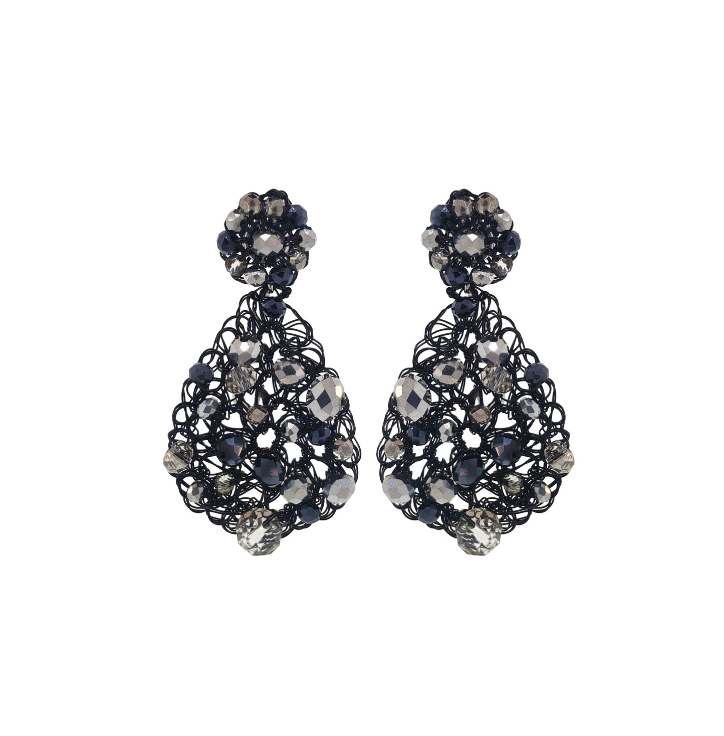 Brinco de Crochê Gota Salpicado Wild Cards Preto