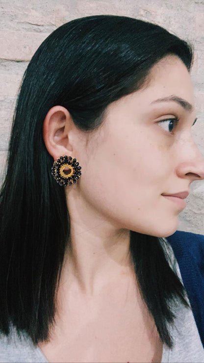 Brinco de Crochê Mini Preto Gold