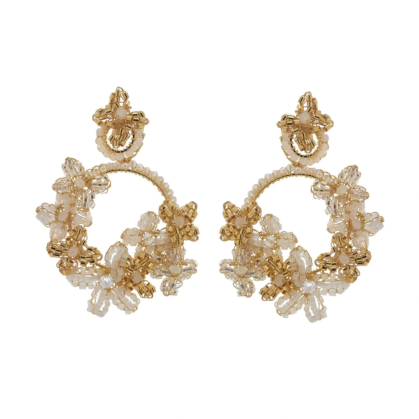 Brinco de Crochê Flor Argola Grande Off White