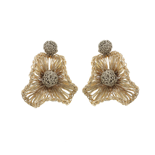 Brinco de Crochê Flor Buttercup Essence Nude