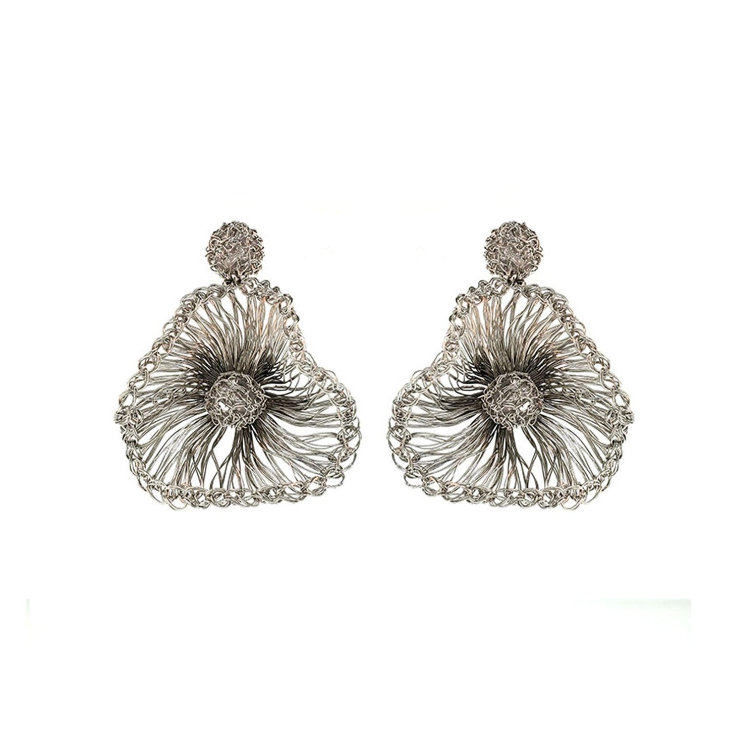 Brinco de Crochê Flor de Jabot Médio Palladium