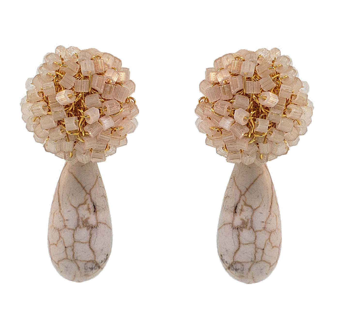 Brinco de Crochê Cristais Dourado Pêndulo Savage