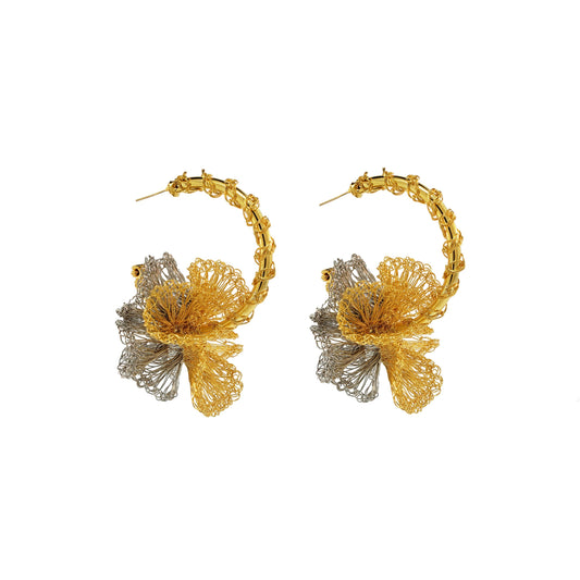 Brinco de Crochê Argola Flor Duo Gold