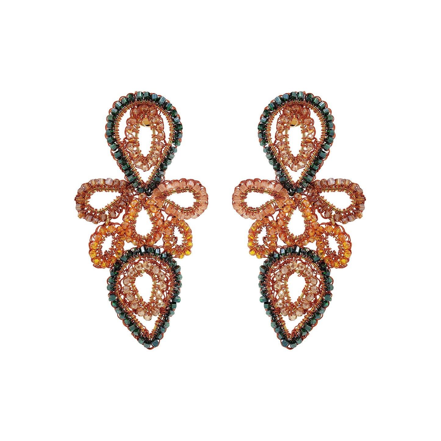 Brinco de Crochê Camélia Laranja Mystic Forest