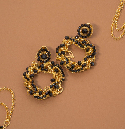 Brinco de Crochê Argola Correntes do Amor Entrelaçados Preto