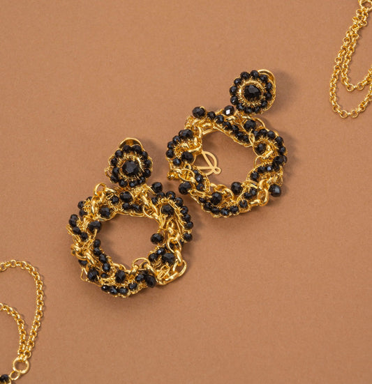 Brinco de Crochê Argola Correntes do Amor Entrelaçados Preto