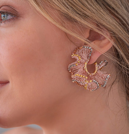 Brinco de Crochê Argola Jabot Entrelaçados Trio Gold