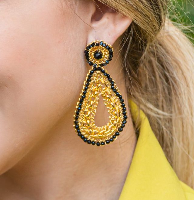 Brinco de Crochê Gota Correntes do Amor Entrelaçados Preto