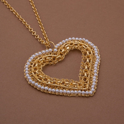 Colar de Crochê Coração Correntes do Amor Entrelaçados Pérola