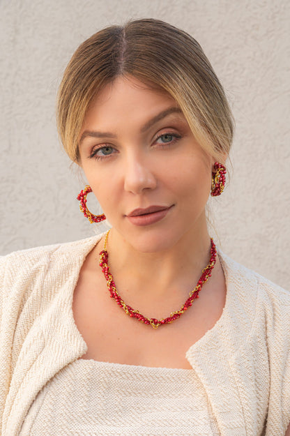 Colar de Crochê Entrelaçados Vermelho