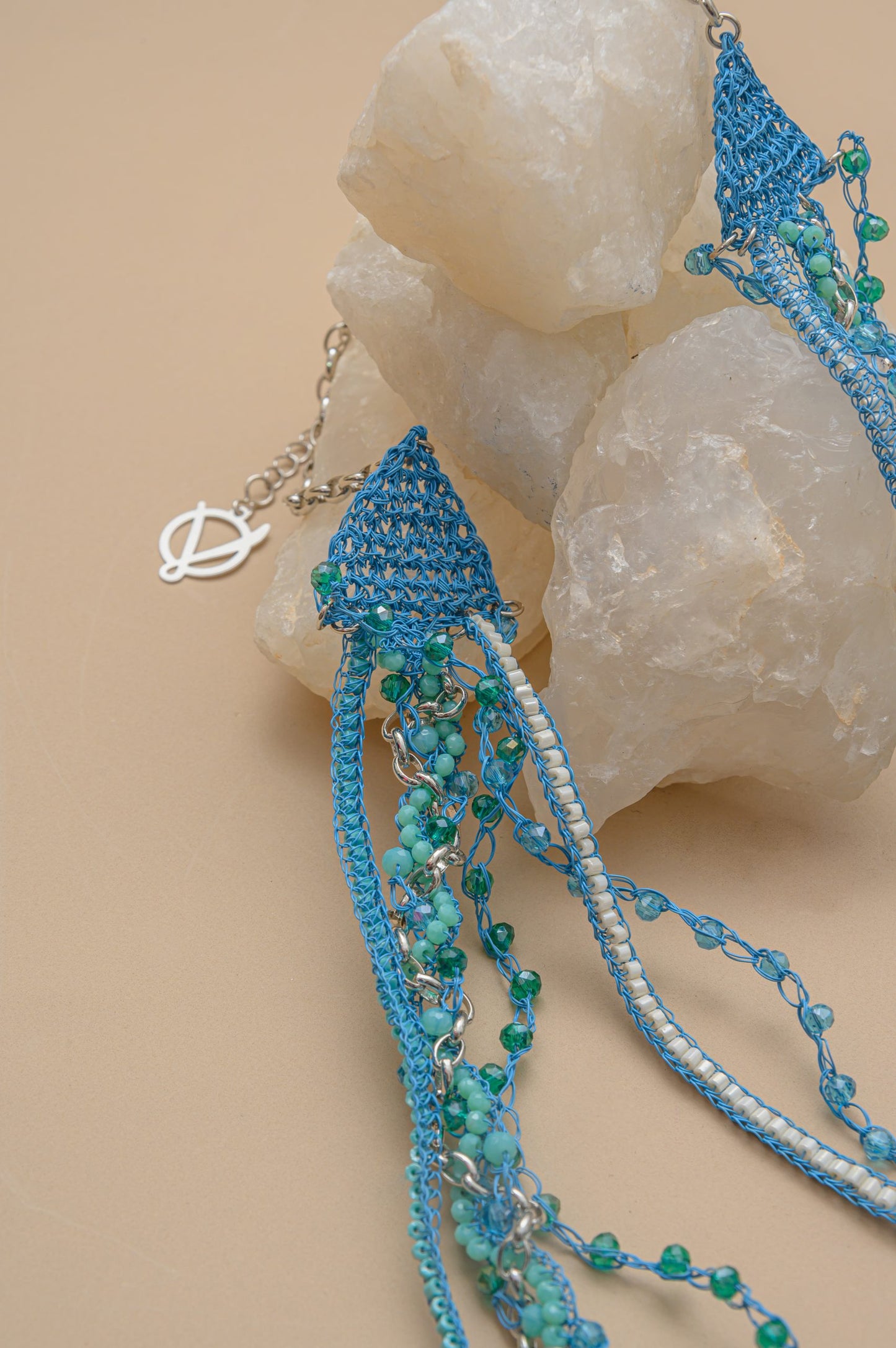 Colar de Crochê Waves Ocean Dreams Azul