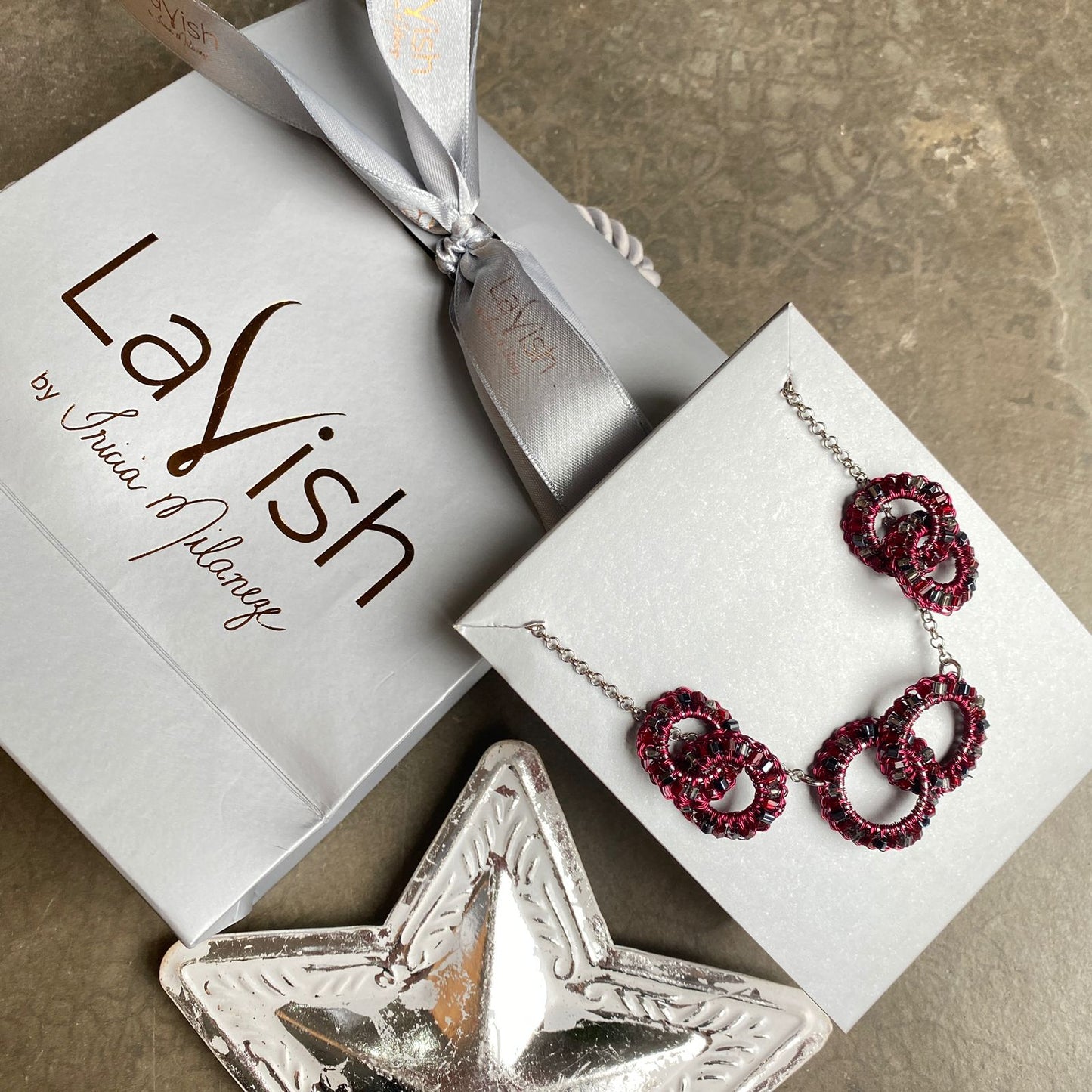 GIFT BOX LAVISH 2021 VINHO