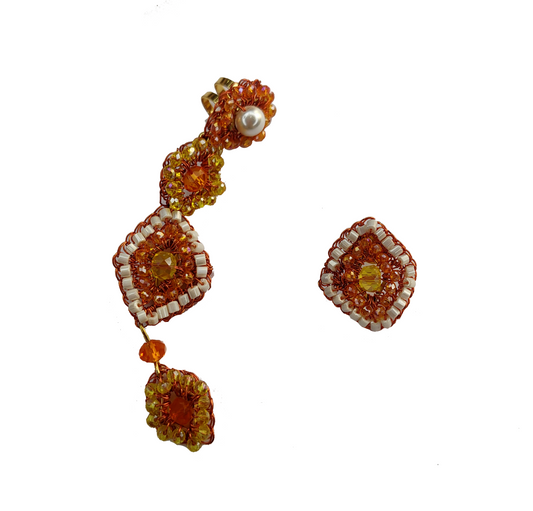 Brinco de Crochê Earcuff Losangos Laranja