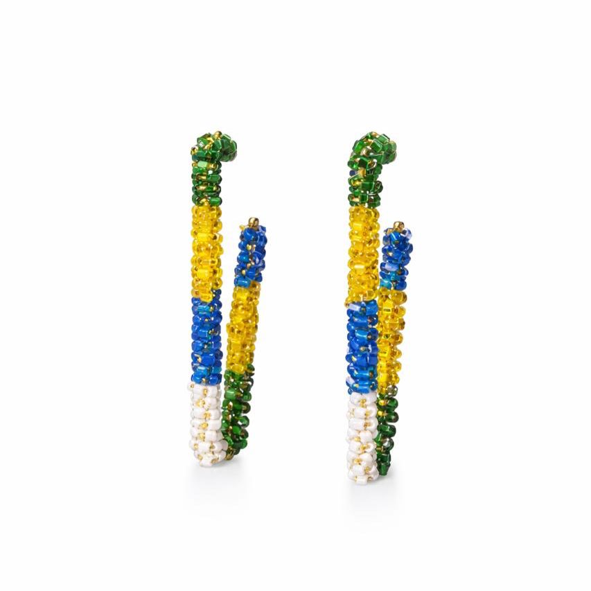Brinco de Crochê Argola Retangular Edição Copa